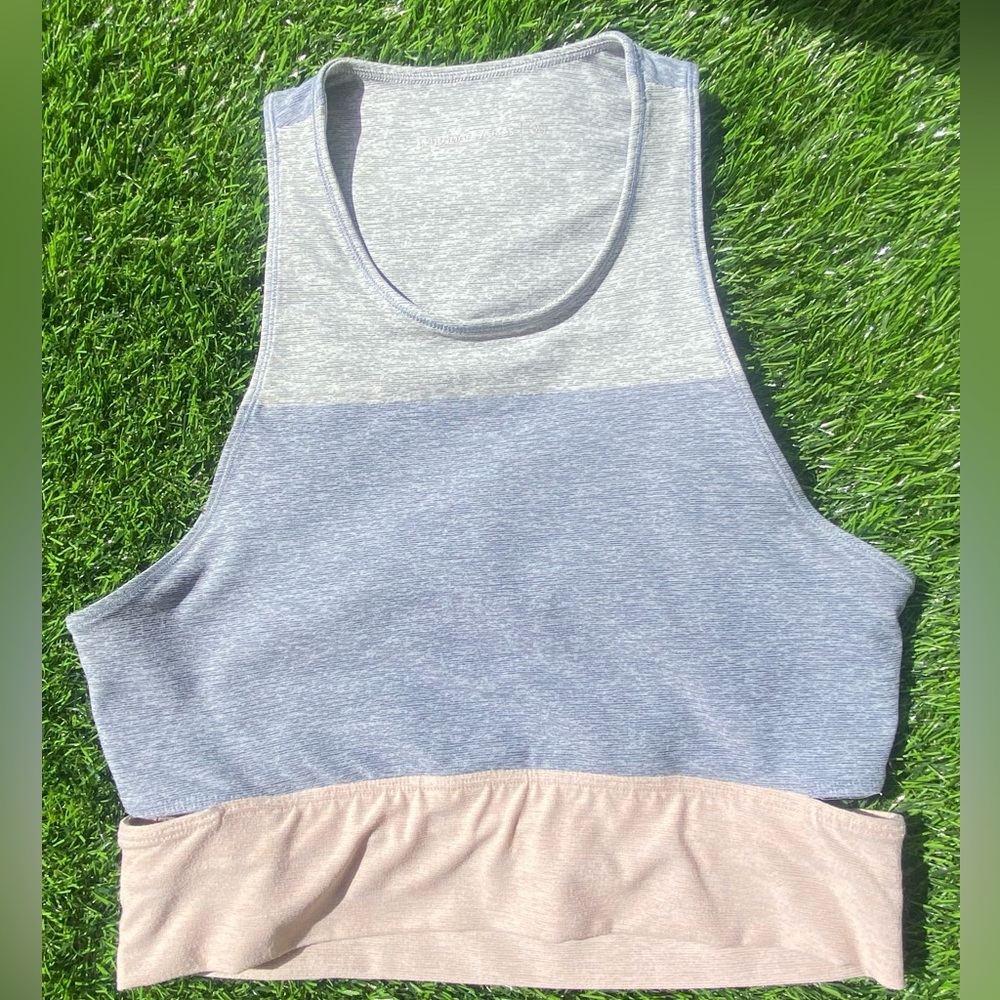 Outdoor Voices Lake Dove Rose Tri Tone Sports Bra size Medium